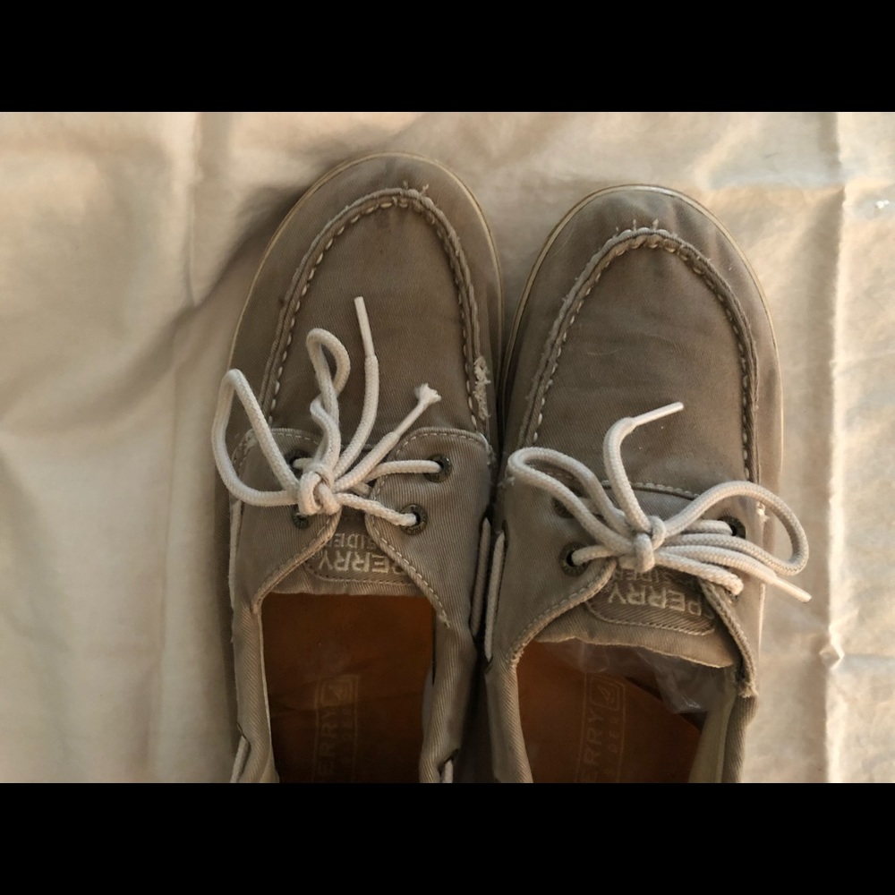 Sperry Topsiders